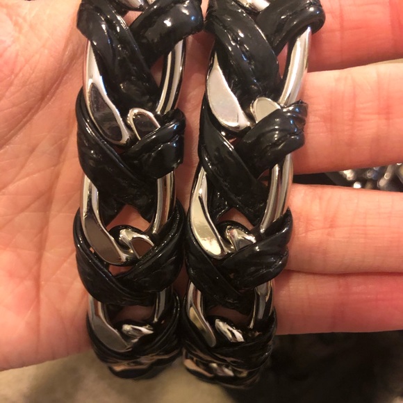 Chanel Aged Calfskin Leather Shoulder Bag - Picture 7 of 8